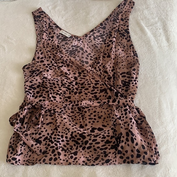 GENTLE FAWN leopard print sleeveless v neck wrap top M - Picture 3 of 8